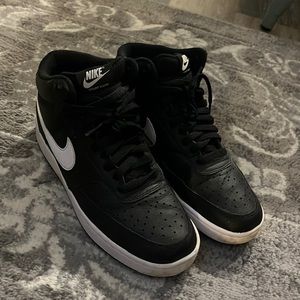 Nike Court Vision Womens Sz 8